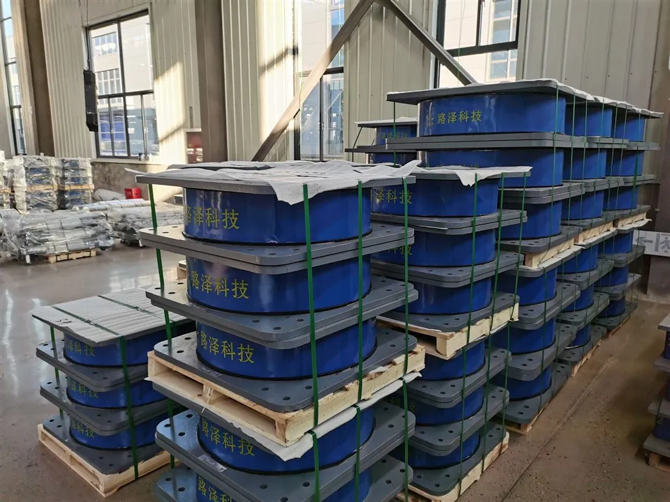 Lead-core Rubber Bearings(LRB) Lead-core Rubber Bearings(LRB)