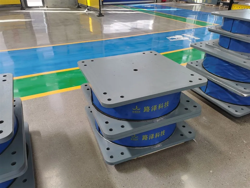 Lead-core Rubber Bearings(LRB) Lead-core Rubber Bearings(LRB)